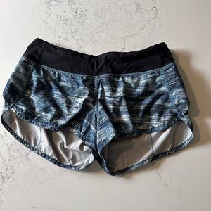 Size 6 lululemon, speed, short, low rise